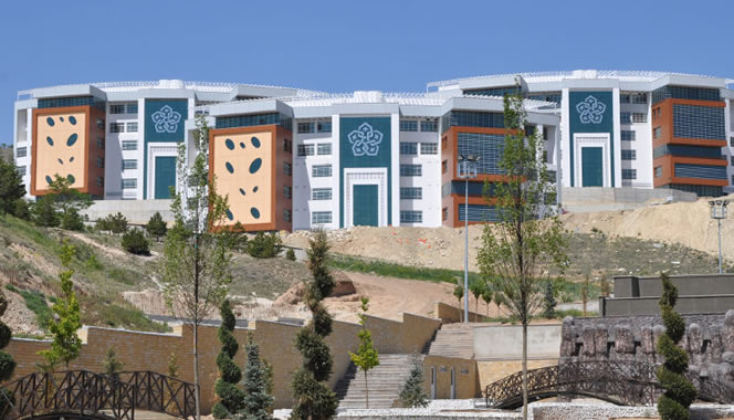 Necmettin Erbakan大學建立太陽能發(fā)電廠