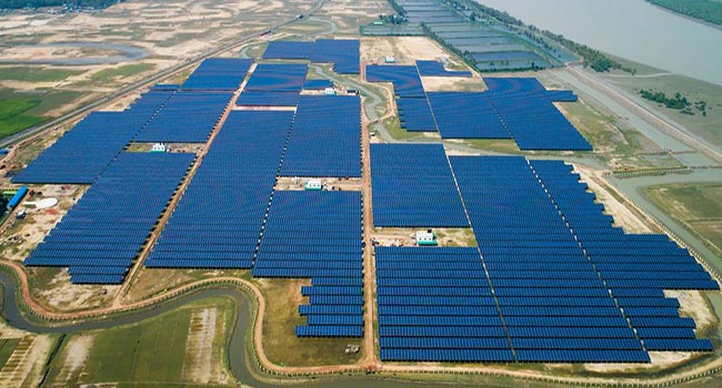  隨著太陽能發(fā)電場和屋頂板，孟加拉國向綠色電力目標邁進