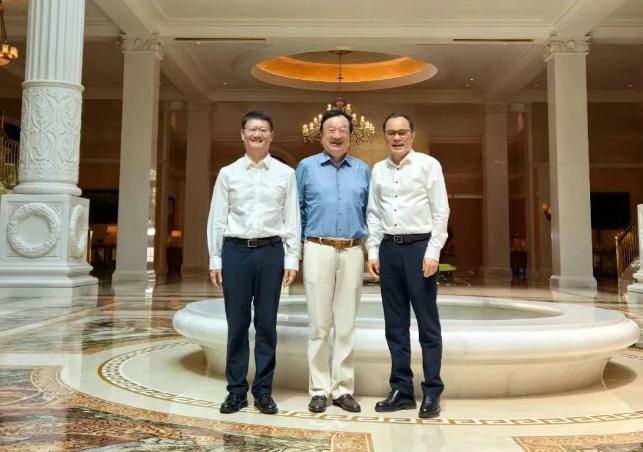 中國長安汽車集團董事長，拜訪任正非