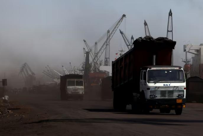 印度煤炭稅制調(diào)整推動(dòng)煤炭?jī)r(jià)格下降 國(guó)內(nèi)需求或?qū)⑻嵘?></div>
					</a>
										<div   id=