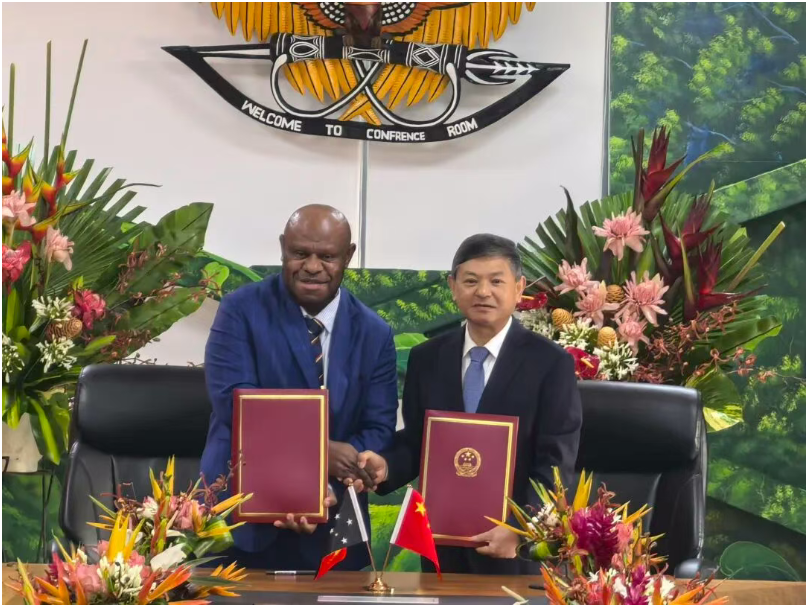 中國—巴布亞新幾內(nèi)亞應對氣候變化南南合作低碳示范區(qū)光儲一體項目執(zhí)行協(xié)議在巴新簽署