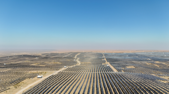 中國(guó)寧夏中衛(wèi)光伏項(xiàng)目全容量并網(wǎng)