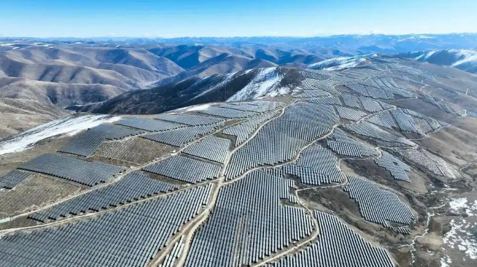 兩座百萬千瓦光伏電站同步投產(chǎn)！